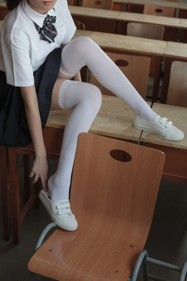 森萝财团《BETA-022》主题写真：66张全套美图
