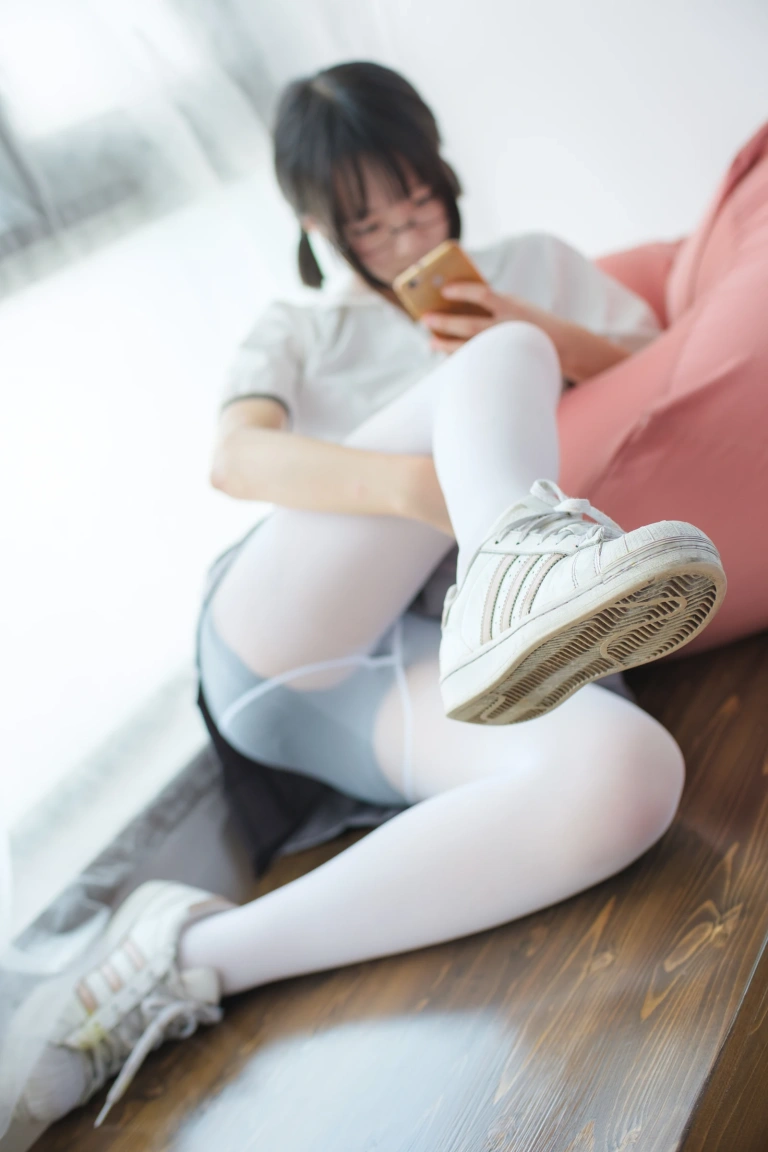 森萝财团《BETA-026》主题写真：78张全套美图