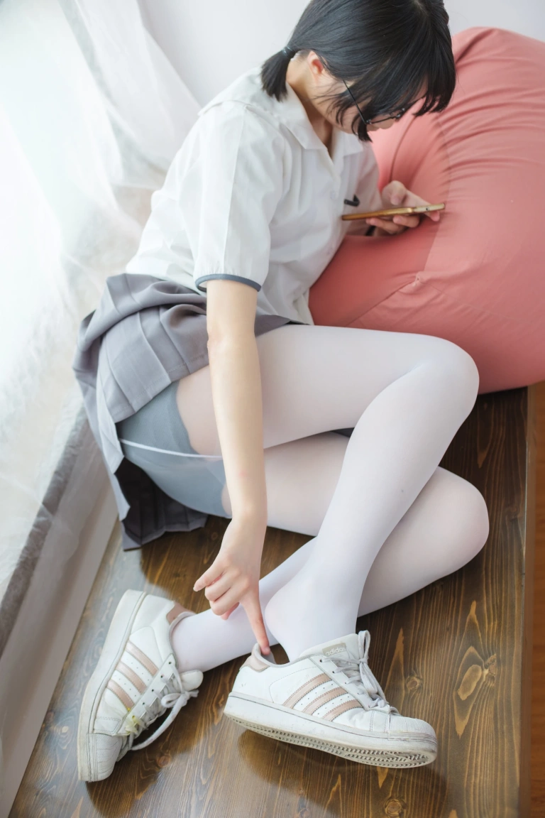 森萝财团《BETA-026》主题写真：78张全套美图