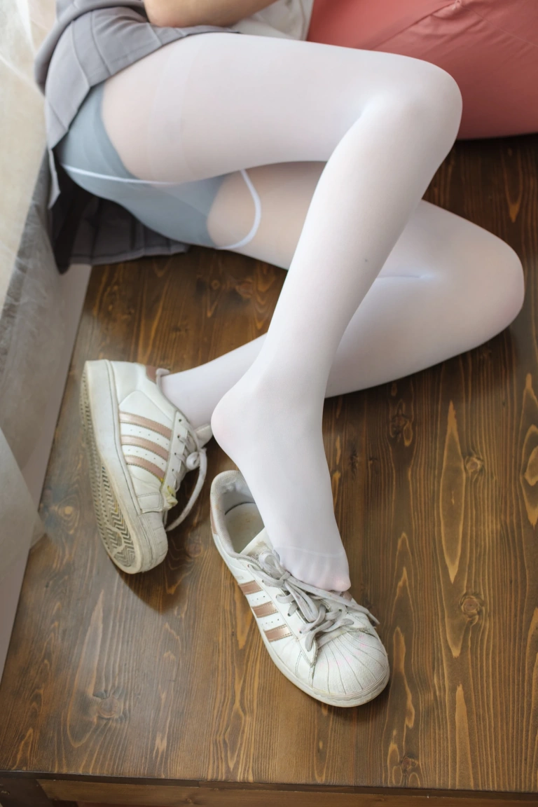 森萝财团《BETA-026》主题写真：78张全套美图