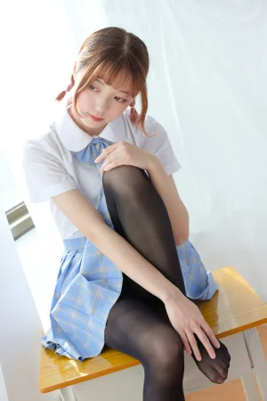 森萝财团《BETA-027》主题写真：126张全套美图