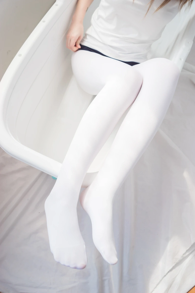 森萝财团《BETA-031》主题写真：48张全套美图，含1个视频