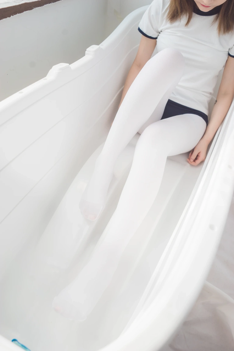 森萝财团《BETA-031》主题写真：48张全套美图，含1个视频