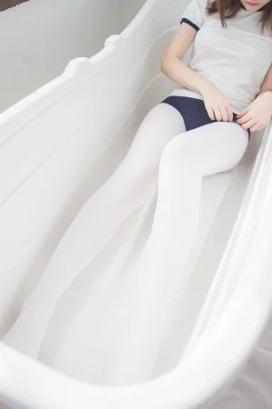 森萝财团《BETA-031》主题写真：48张全套美图，含1个视频