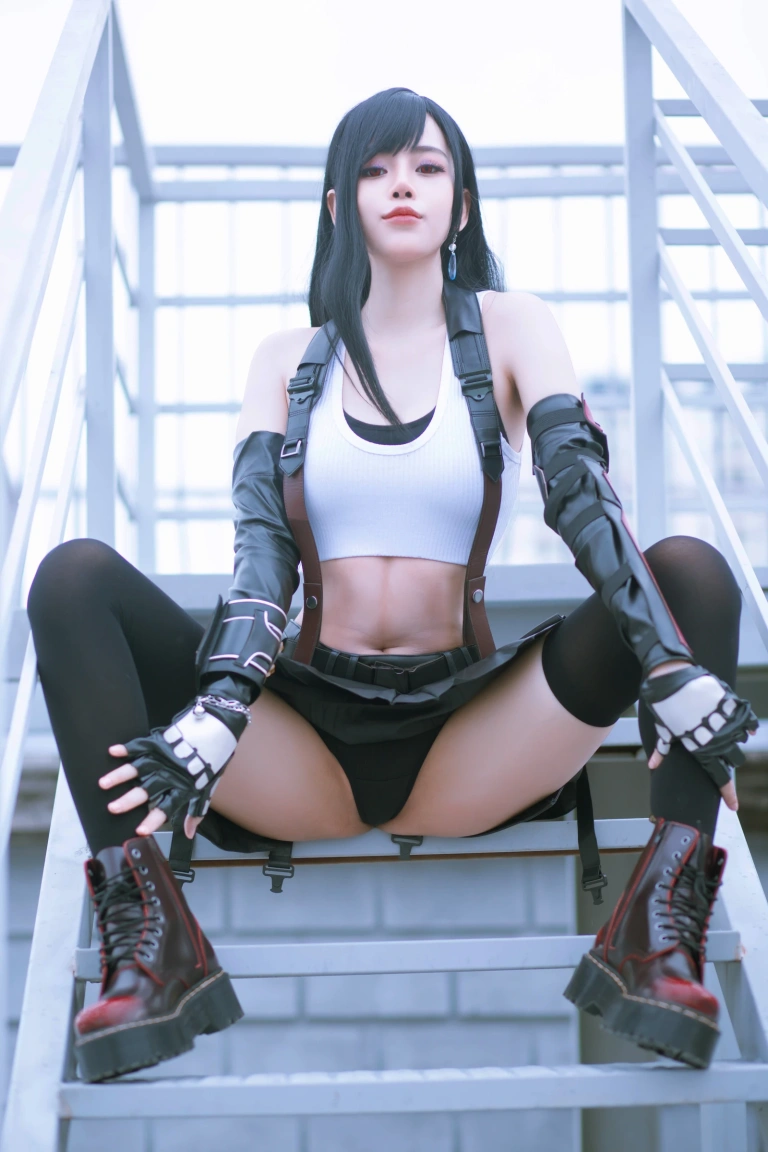 Byoru《Tifa》主题写真：30张全套美图