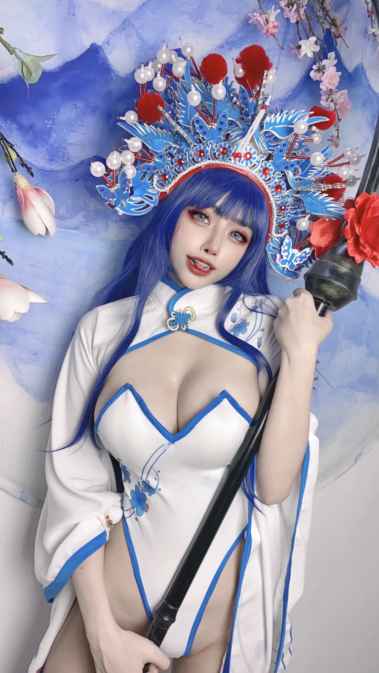 Byoru《Paimei HD》主题写真：41张全套美图，含9个视频