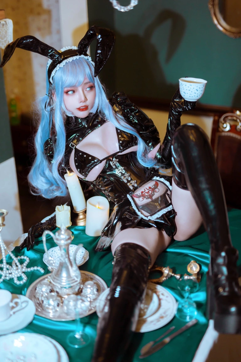 Byoru《Bunny Maid》主题写真：25张全套美图