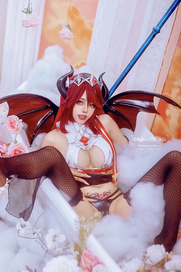 Byoru《Rosaria》主题写真：33张全套美图