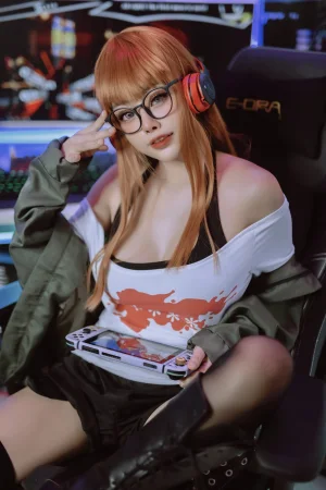 Byoru《Futaba Sakura》主题写真：59张全套美图，含7个视频