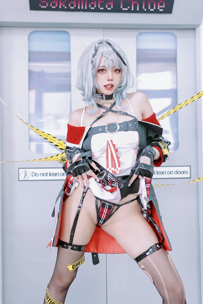 Byoru《Sakamata Chloe》主题写真：90张全套美图，含1个视频
