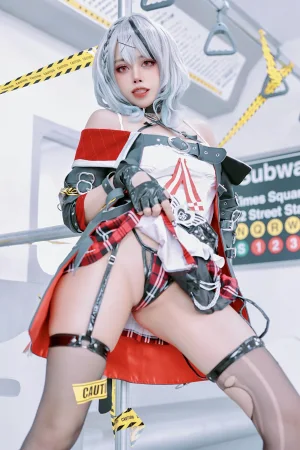 Byoru《Sakamata Chloe》主题写真：90张全套美图，含1个视频