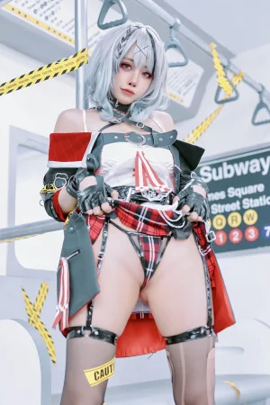 Byoru《Sakamata Chloe》主题写真：90张全套美图，含1个视频