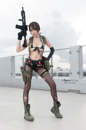 Byoru《Quiet》主题写真：34张全套美图