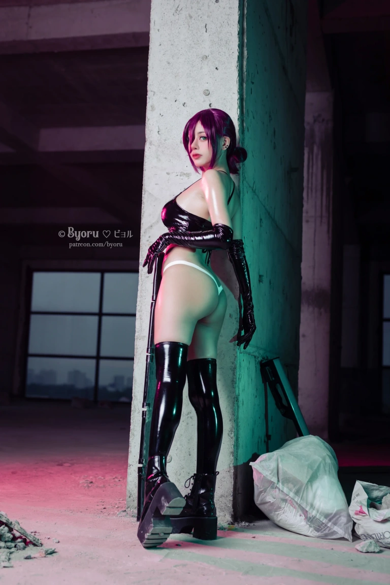Byoru《Bomb Devil》主题写真：38张全套美图