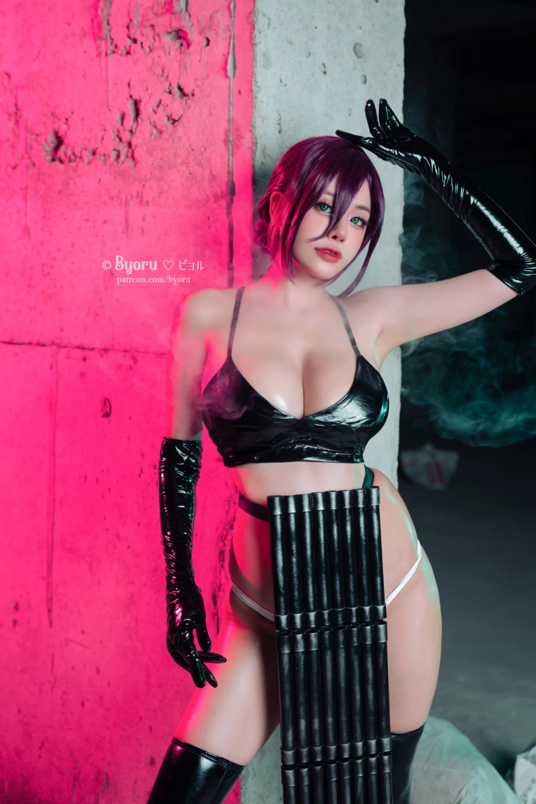 Byoru《Bomb Devil》主题写真：38张全套美图
