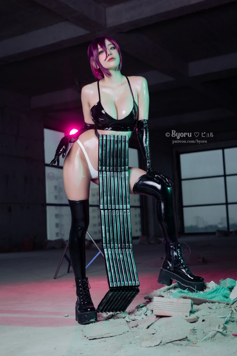Byoru《Bomb Devil》主题写真：38张全套美图