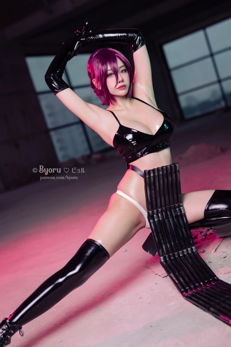 Byoru《Bomb Devil》主题写真：38张全套美图