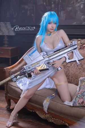 Byoru《Helm》主题写真：43张全套美图