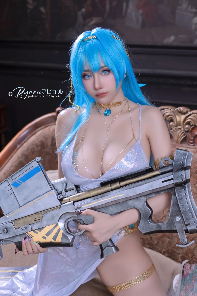 Byoru《Helm》主题写真：43张全套美图