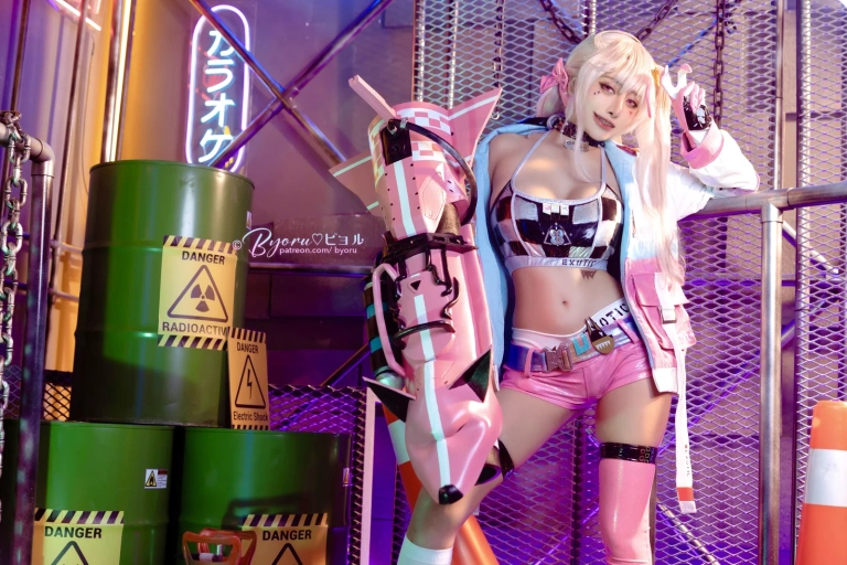 Byoru《Jackal》主题写真：47张全套美图