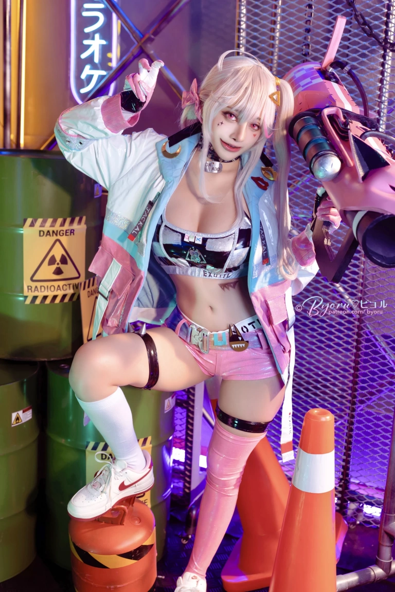 Byoru《Jackal》主题写真：47张全套美图
