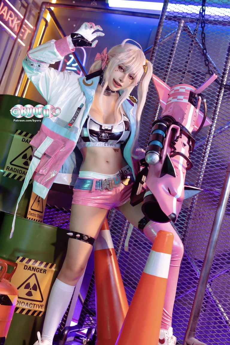 Byoru《Jackal》主题写真：47张全套美图