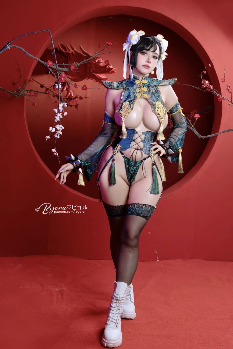 Byoru《Chunli》主题写真：63张全套美图，含8个视频