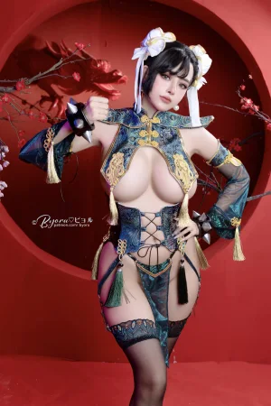 Byoru《Chunli》主题写真：63张全套美图，含8个视频