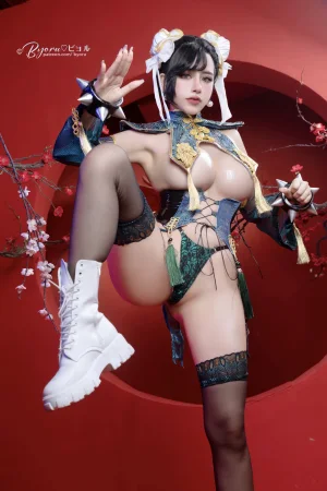 Byoru《Chunli》主题写真：63张全套美图，含8个视频