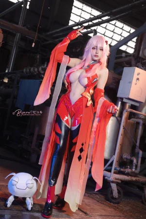Byoru《Inori》主题写真：43张全套美图，含8个视频