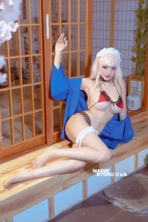 Byoru《Marin Red》主题写真：42张全套美图，含8个视频