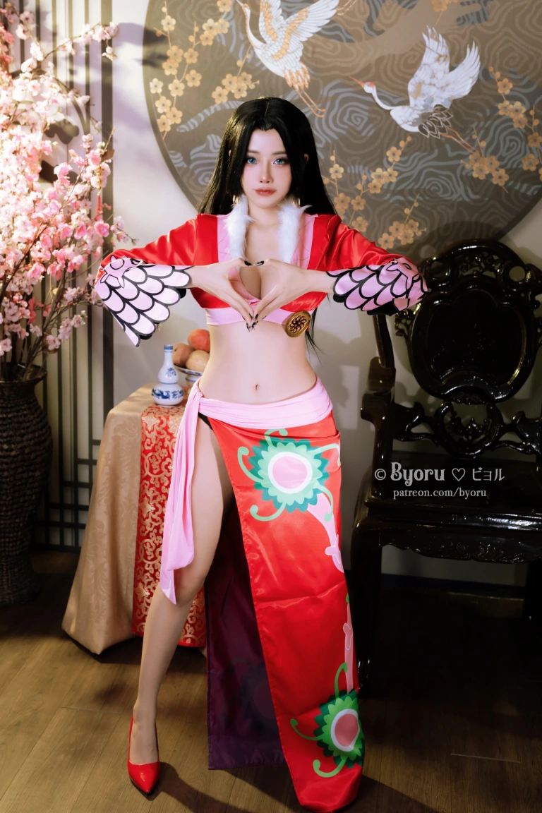 Byoru《Boa Hancock》主题写真：30张全套美图