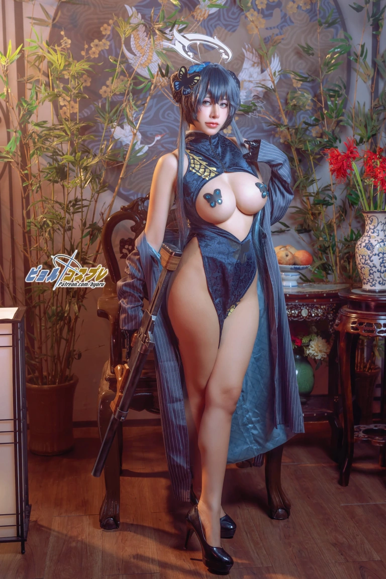 Byoru《Kisaki》主题写真：63张全套美图，含8个视频