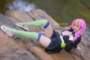 Byoru《Mitsuri Kanroji Outdoor》主题写真：25张全套美图