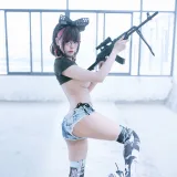 Byoru《Phone Set》主题写真：45张全套美图，含4个视频