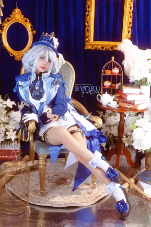 Byoru《Furina》主题写真：58张全套美图，含8个视频
