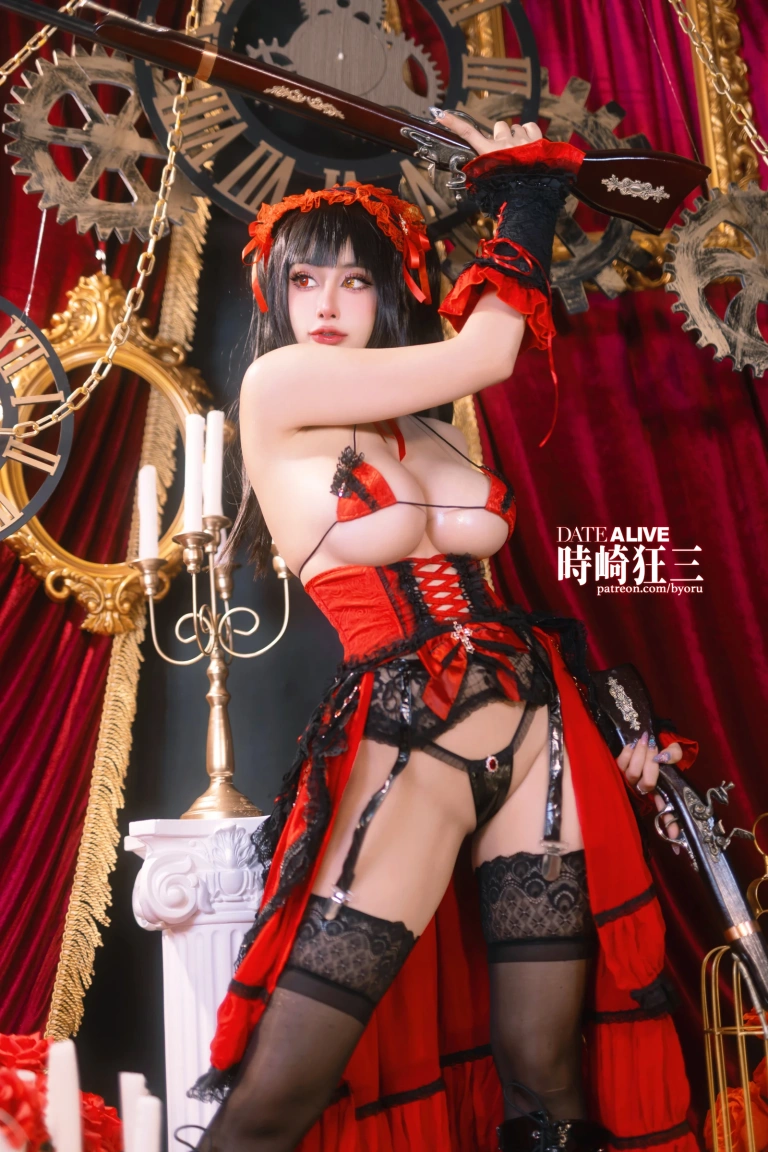 Byoru《Kurumi》主题写真：61张全套美图，含22个视频