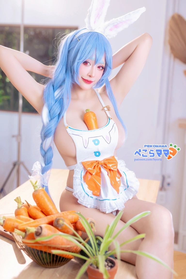 Byoru《Pekomama Hololive》主题写真：54张全套美图，含9个视频