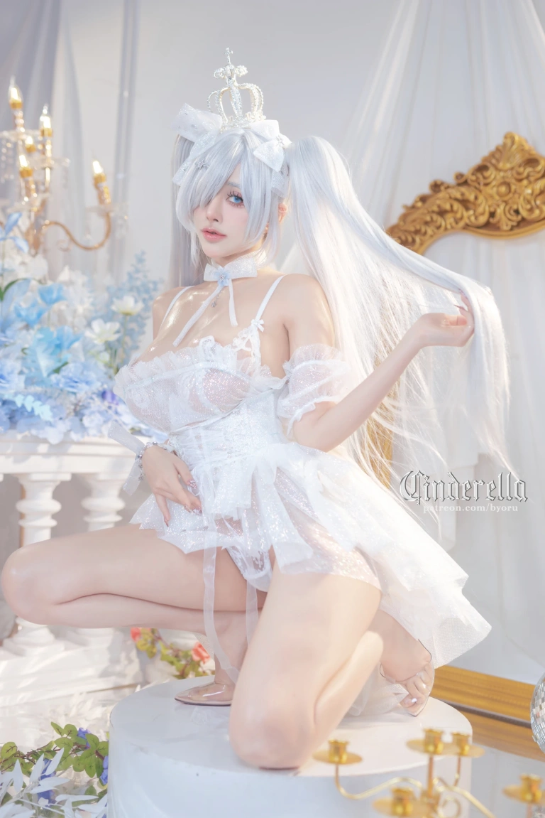 Byoru《Cinderella》主题写真：63张全套美图，含21个视频