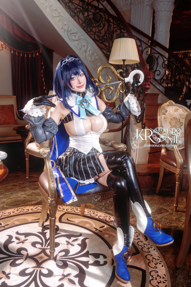 Byoru《Ouro Kronii》主题写真：82张全套美图，含21个视频