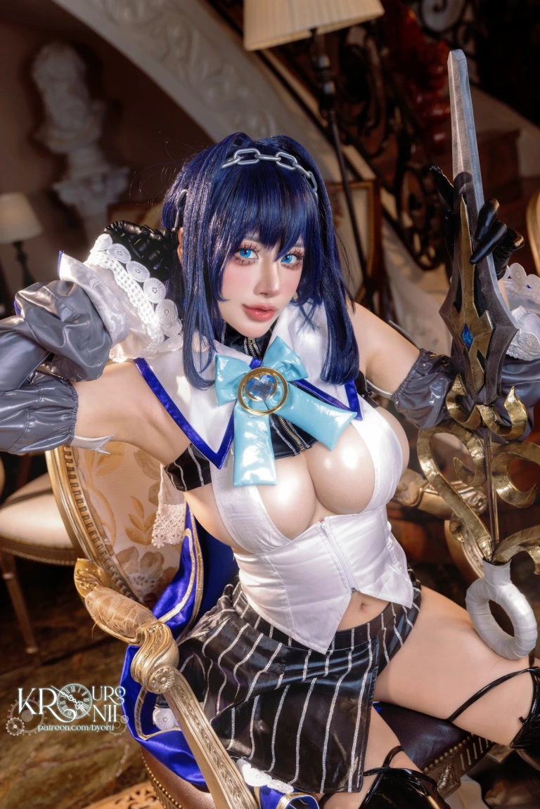 Byoru《Ouro Kronii》主题写真：82张全套美图，含21个视频