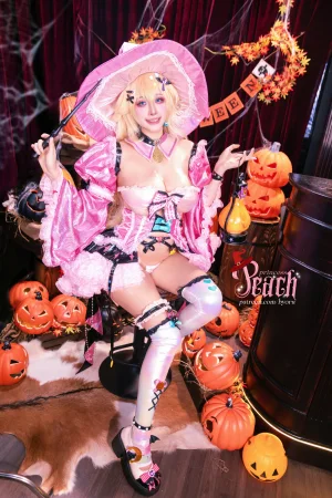 Byoru《Peach Princess Witch》主题写真：57张全套美图，含24个视频