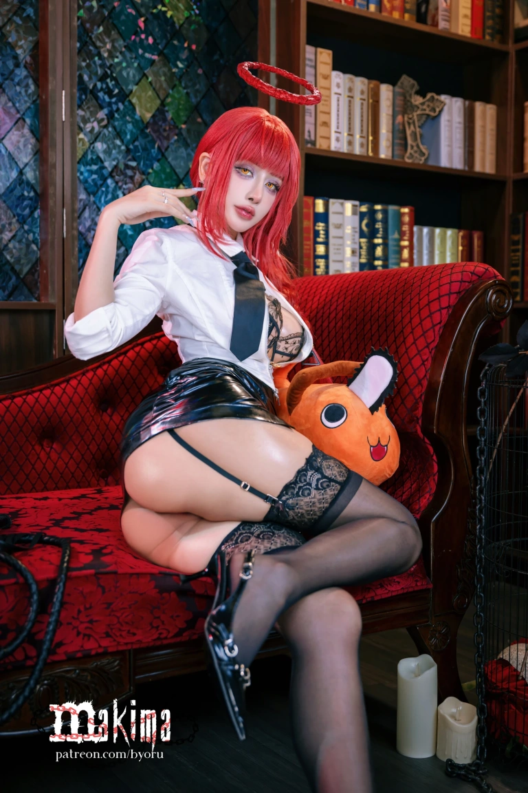 Byoru《Makima》主题写真：66张全套美图，含35个视频