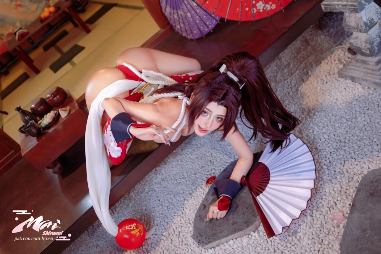Byoru《不知火舞》主题写真：55张全套美图，含19个视频