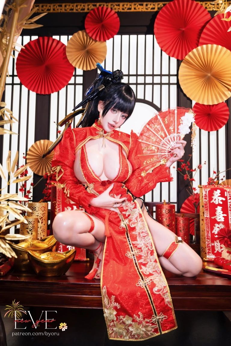 Byoru《Eve（Qipao Ver）（Stellar Blade）》主题写真：62张全套美图，含19个视频