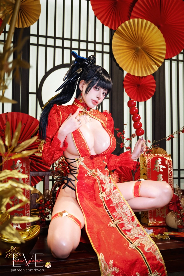 Byoru《Eve（Qipao Ver）（Stellar Blade）》主题写真：62张全套美图，含19个视频