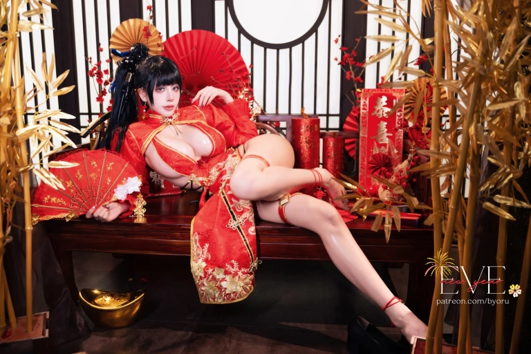 Byoru《Eve（Qipao Ver）（Stellar Blade）》主题写真：62张全套美图，含19个视频