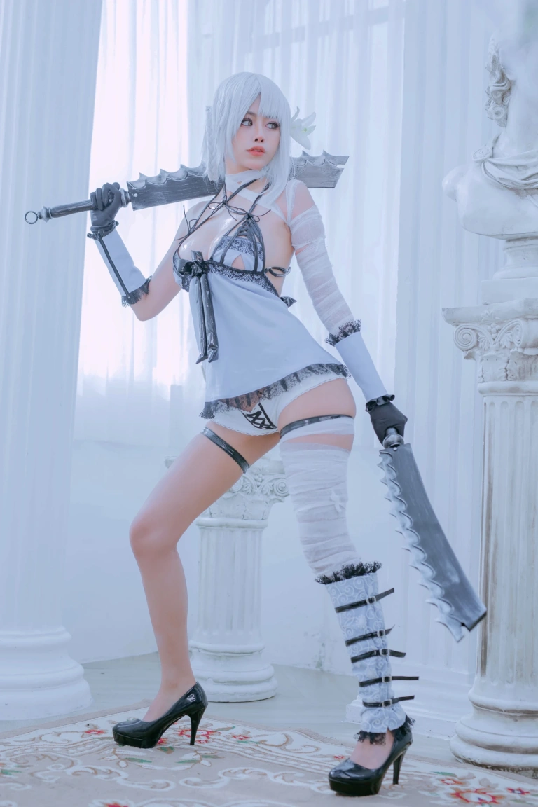 Byoru《Kainé（NieR）》主题写真：44张全套美图，含10个视频