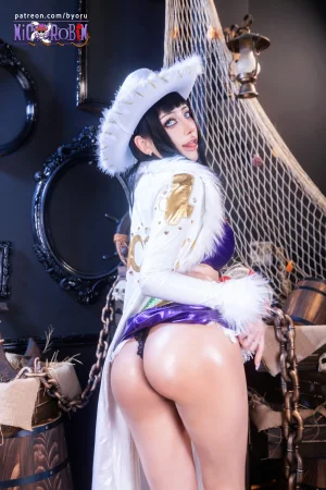 Byoru《Nico Robin – One Piece》主题写真：83张全套美图，含30个视频