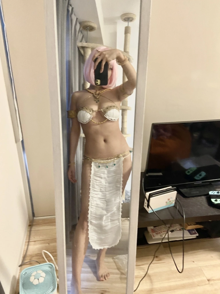 切切celia《印度风》主题写真：14张全套美图